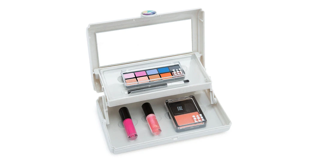 Caboodles Take It™ Cosmetic Set Shooting Star 3 Caboodles Take It™ Cosmetic Set Shooting Star