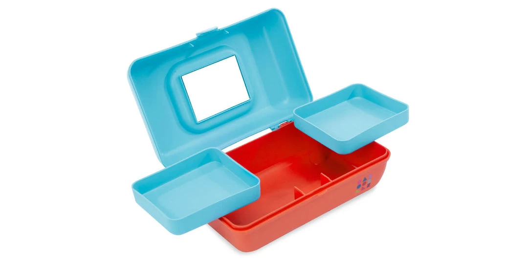 Caboodles Pretty In Petite™ Social Butterfly Classic Cases 4 Caboodles Pretty In Petite™ Social Butterfly Classic Cases